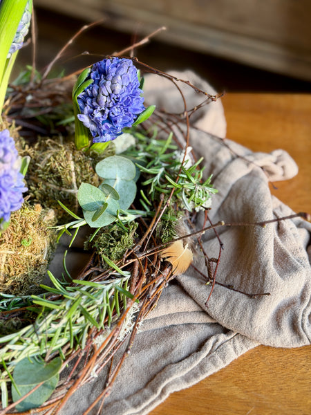 Birch Halo Hyacinths
