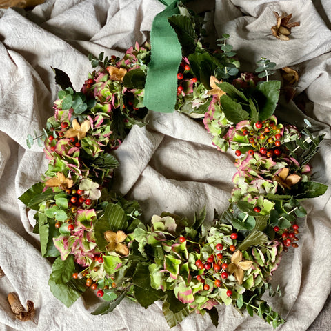 Fresh Autumn Hydrangea & Berry Wreath